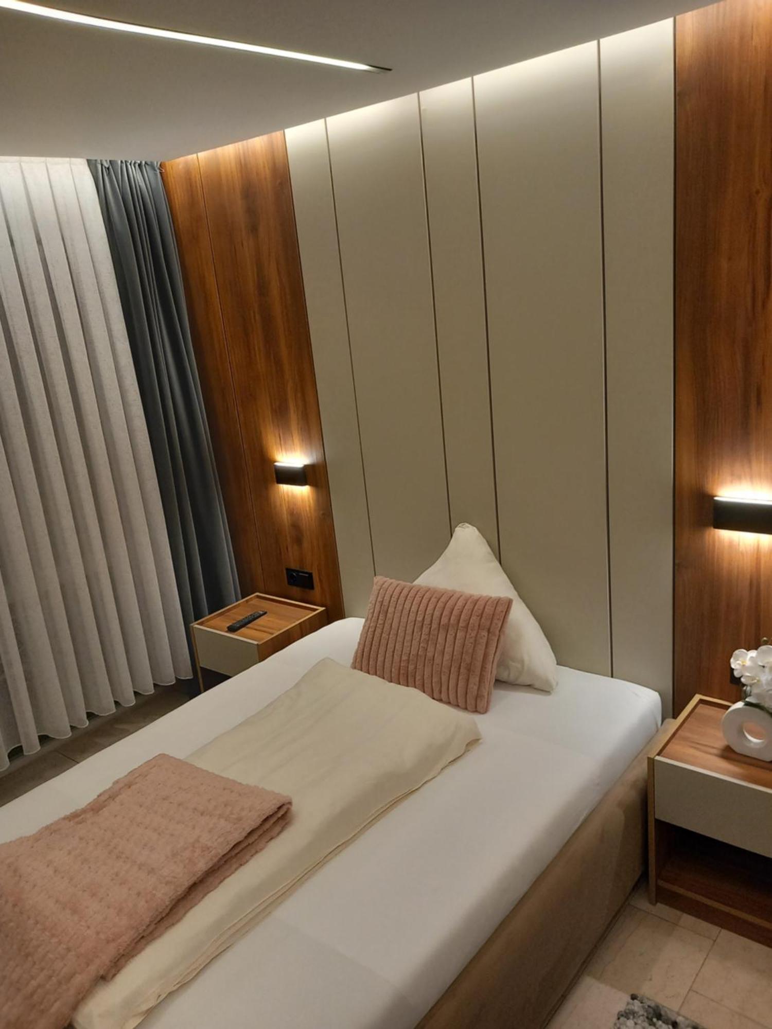 Hotel Hafez 바트잘츠우프렌 외부 사진