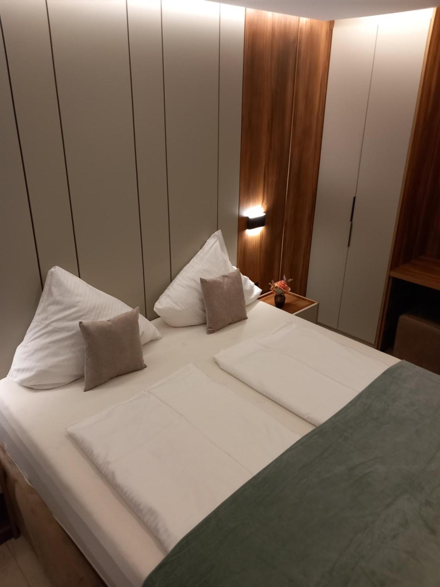Hotel Hafez 바트잘츠우프렌 객실 사진
